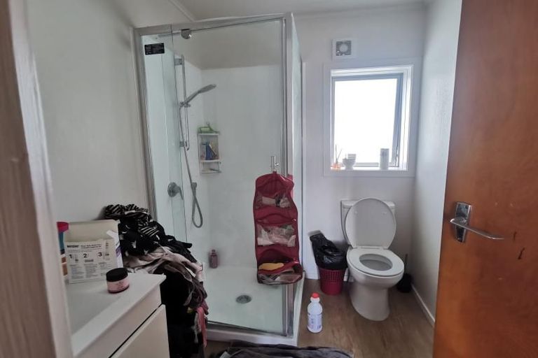 Photo of property in 4/41a Tramway Road, Beach Haven, Auckland, 0626