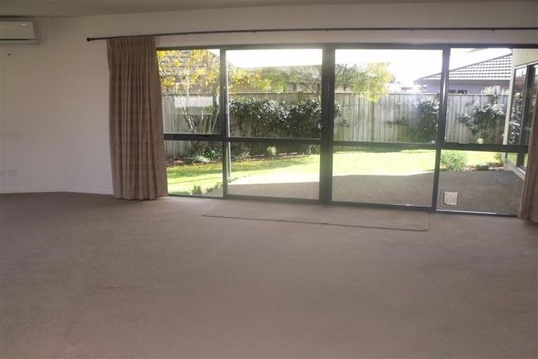 Photo of property in 6 Saint Hill Lane, Havelock North, 4130