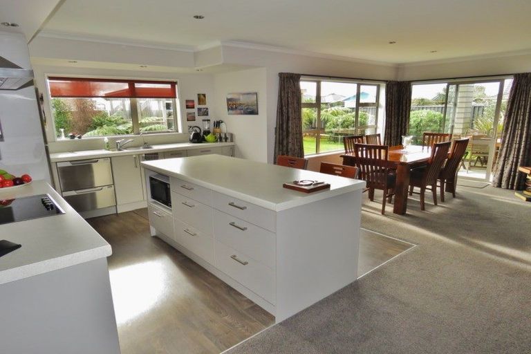 Photo of property in 23 Bright Street, Westport, 7825