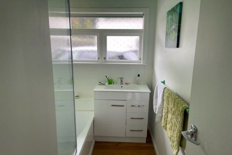 Photo of property in 88b Coronation Road, Hillcrest, Auckland, 0627