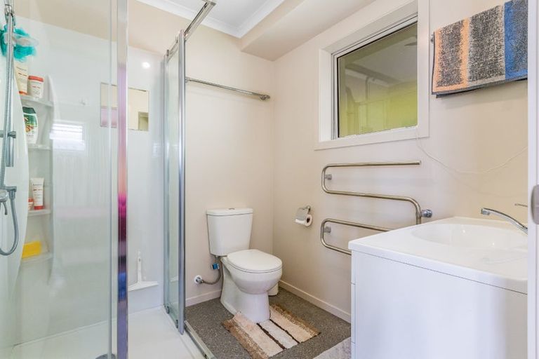 Photo of property in 19 Banks Boulevard, Whitby, Porirua, 5024