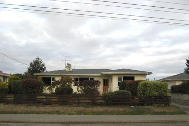 Photo of property in 19 Lismore Street, Oamaru North, Oamaru, 9400