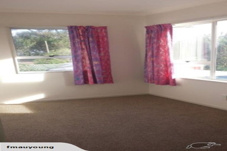 Photo of property in 10 Parkland Crescent, Terrace End, Palmerston North, 4410
