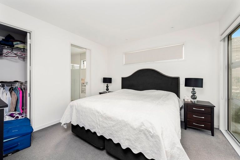 Photo of property in 32 Scoria Close, Pyes Pa, Tauranga, 3112