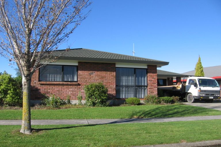 Photo of property in 18 Jefferson Crescent, Milson, Palmerston North, 4414