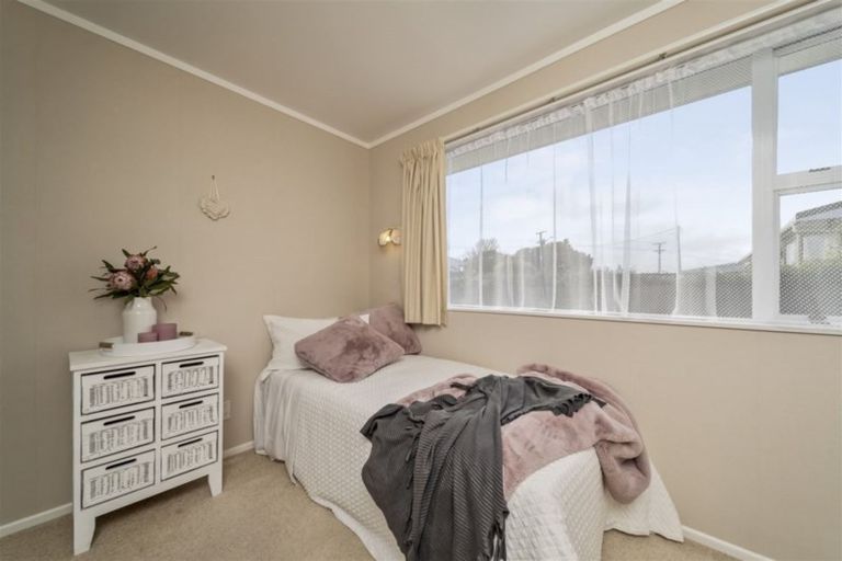Photo of property in 68 Camberwell Road, Hawera, 4610
