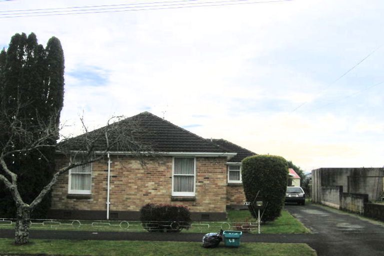 Photo of property in 43 Portal Crescent, Beerescourt, Hamilton, 3200