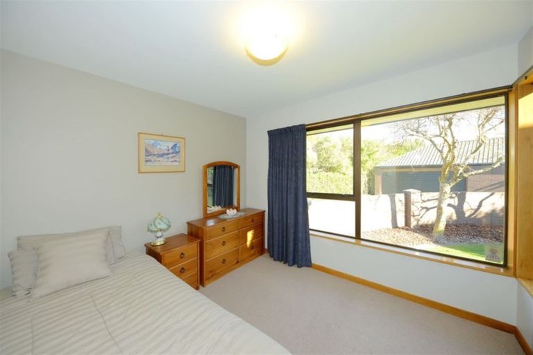 Photo of property in 220 Major Hornbrook Road, Mount Pleasant, Christchurch, 8081