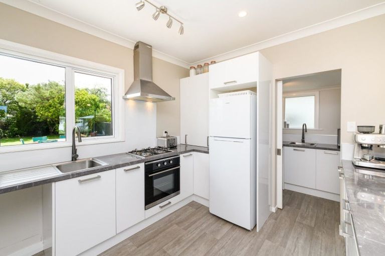 Photo of property in 42 Nottingham Avenue, Awapuni, Palmerston North, 4412