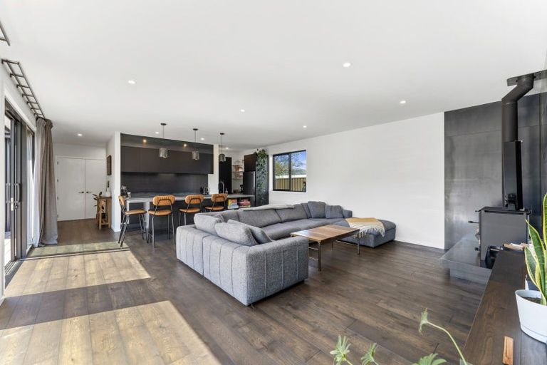 Photo of property in 6 Woodpecker Street, Lake Hawea, Wanaka, 9382