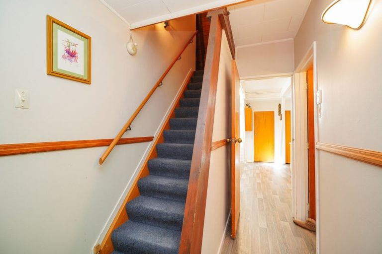 Photo of property in 30 Rakiura Parade, Otatara, Invercargill, 9879