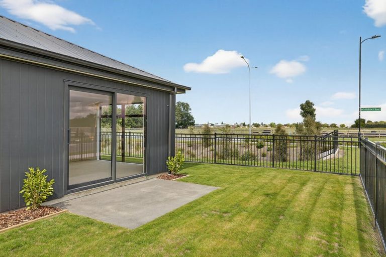 Photo of property in 49 Ruataniwha Avenue, Rangiora, 7400