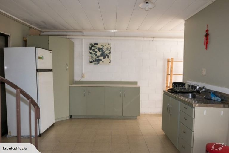 Photo of property in 3/320 Pakuranga Road, Pakuranga Heights, Auckland, 2010