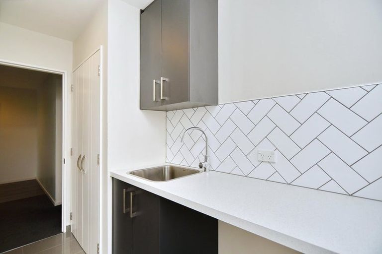 Photo of property in 8 Churchill Drive, Rangiora, 7400