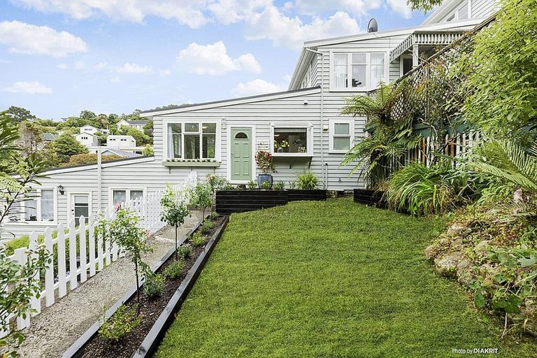 Photo of property in 2/46 South Karori Road, Karori, Wellington, 6012