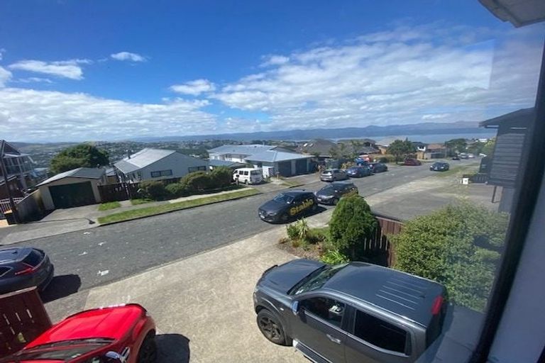 Photo of property in 43 Nalanda Crescent, Broadmeadows, Wellington, 6035