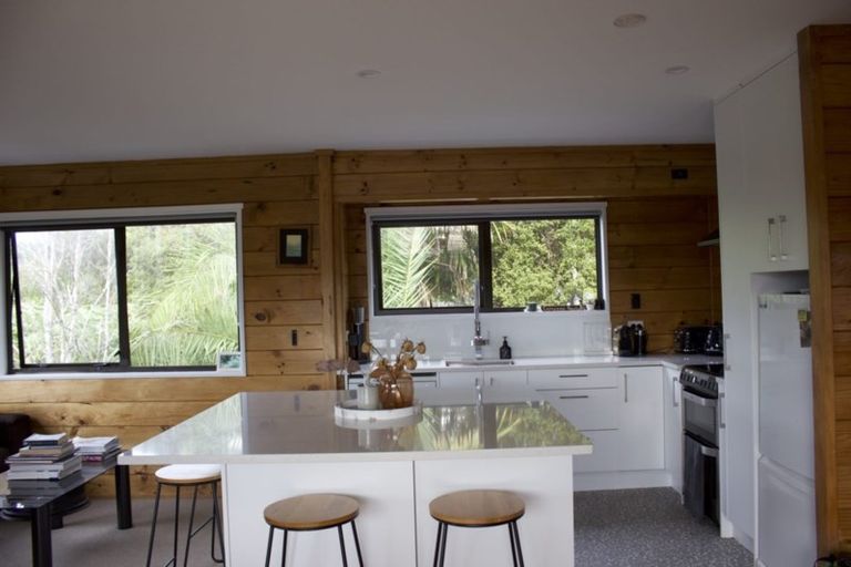 Photo of property in 47 Stillwater Crescent, Stillwater, Silverdale, 0993