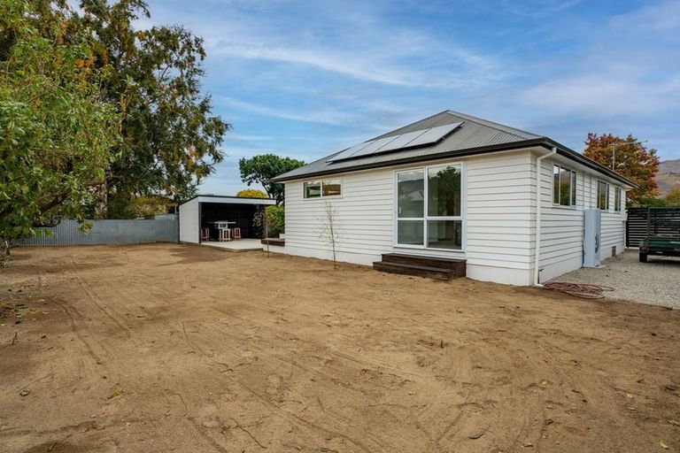 Photo of property in 53 Antrim Street, Cromwell, 9310