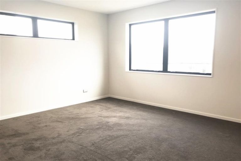 Photo of property in 35 Tinaku Road, Flat Bush, Auckland, 2019