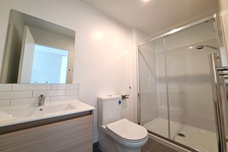 Photo of property in 36 Tukari Lane, Mangere Bridge, Auckland, 2022