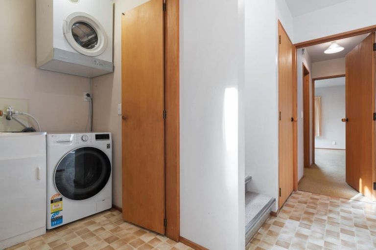 Photo of property in 10 Alta Place, Frankton, Queenstown, 9300