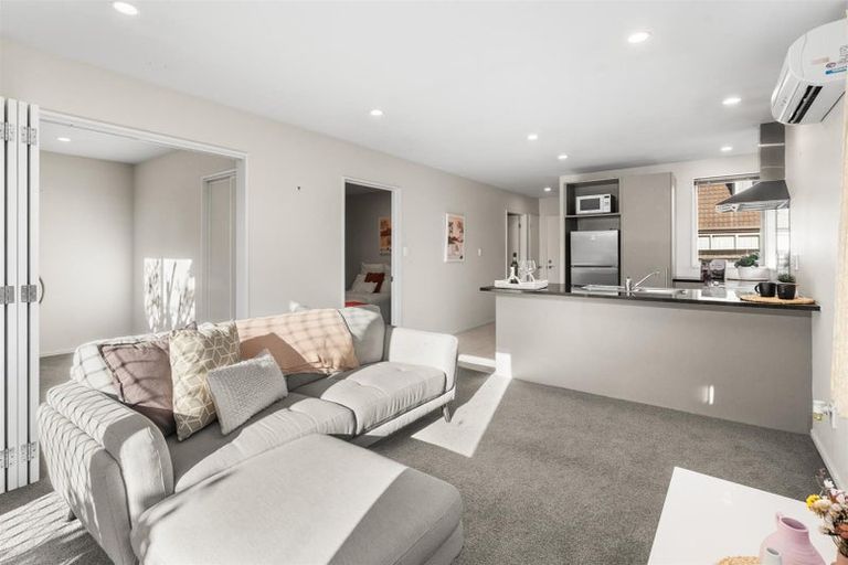 Photo of property in 30d Withells Road, Avonhead, Christchurch, 8042