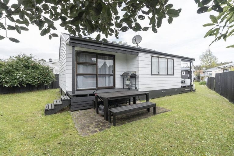 Photo of property in 67 Claude Street, Fairfield, Hamilton, 3214