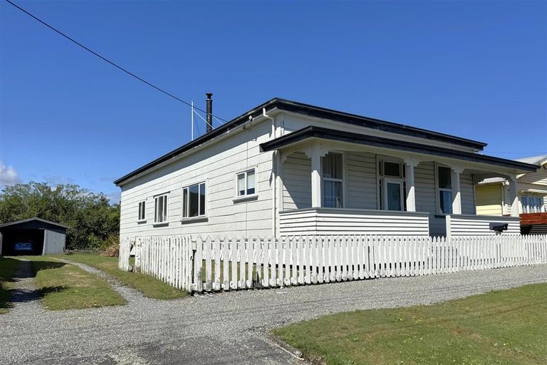 Photo of property in 41 Packers Quay, Blaketown, Greymouth, 7805