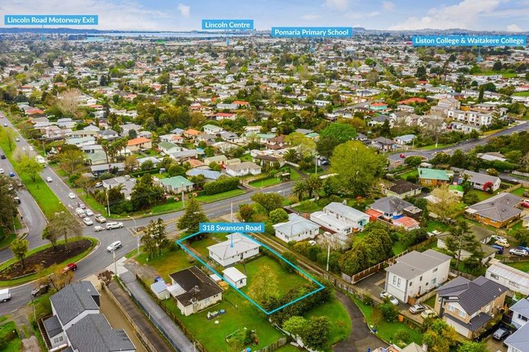 Photo of property in 318 Swanson Road, Henderson, Auckland, 0610