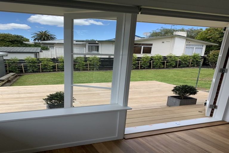 Photo of property in 2/70 Karaka Street, Takapuna, Auckland, 0622