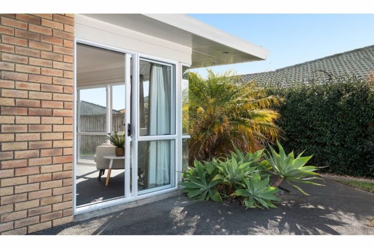 Photo of property in 18 Ocean Crest, Papamoa Beach, Papamoa, 3118