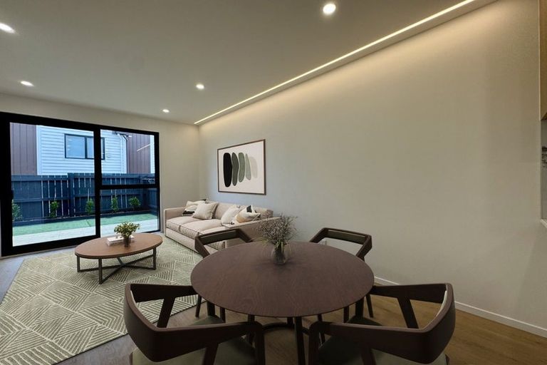 Photo of property in 5/131 Lancaster Road, Beach Haven, Auckland, 0626