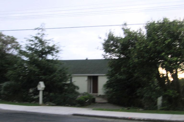 Photo of property in 4 Huia Street, Waikanae, 5036