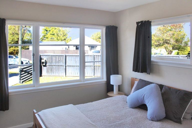 Photo of property in 53 Hudson Street, Bryndwr, Christchurch, 8053