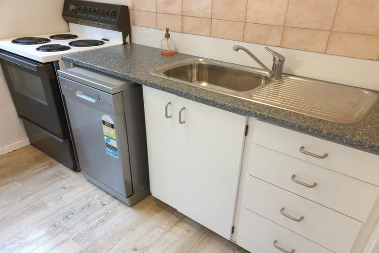 Photo of property in 1/72 Stredwick Drive, Torbay, Auckland, 0630