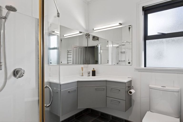 Photo of property in 22 Muir Street, Te Hapara, Gisborne, 4010