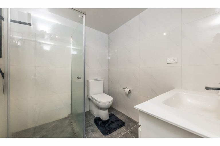 Photo of property in 45b Landscape Road, Papatoetoe, Auckland, 2025