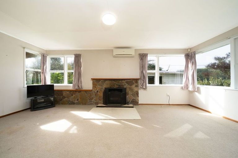 Photo of property in 87 Valley Road, Hikurangi, 0114