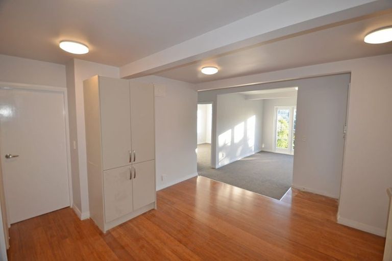 Photo of property in 23 Ngaio Gorge Road, Ngaio, Wellington, 6035