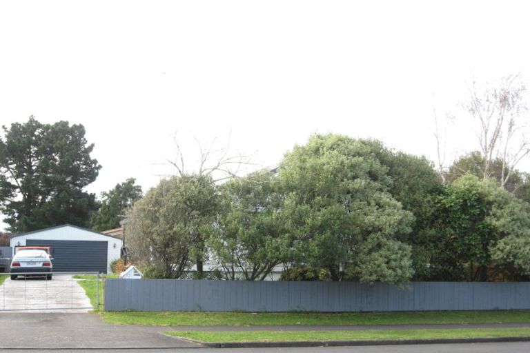 Photo of property in 121 Carnoustie Drive, Wattle Downs, Auckland, 2103