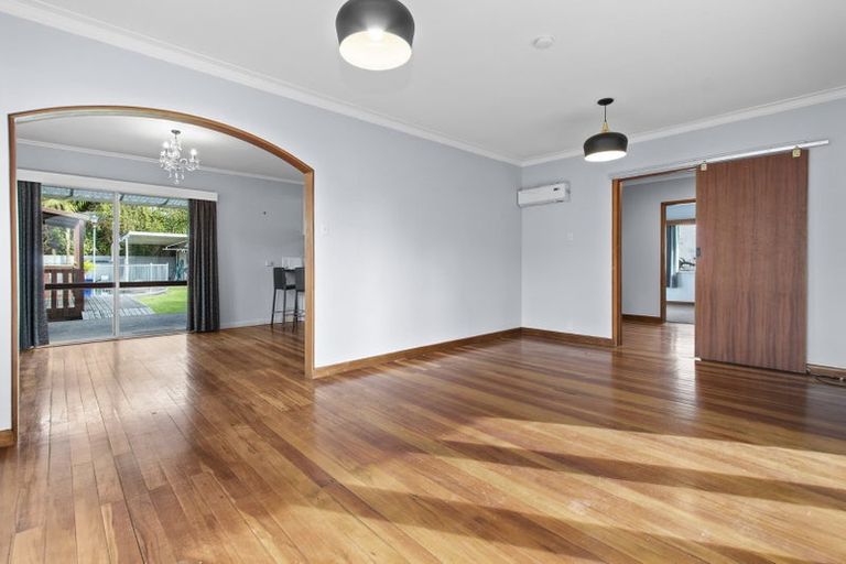 Photo of property in 2 Edinburgh Road, Hillcrest, Hamilton, 3216