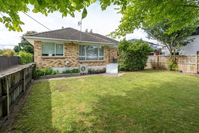 Photo of property in 18 Morrinsville Road, Hillcrest, Hamilton, 3216