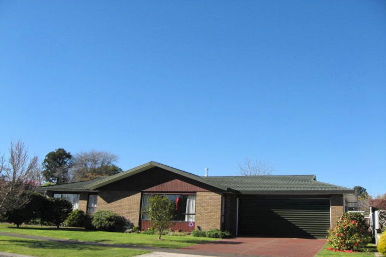 Photo of property in 79 Reynolds Road, Havelock North, 4130