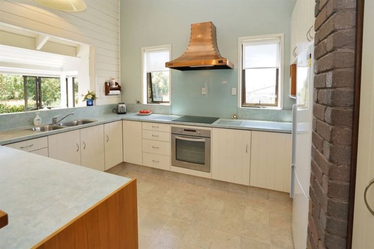 Photo of property in 48 Mitcham Avenue, Forest Lake, Hamilton, 3200