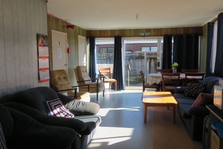 Photo of property in 35 Bay Street, Petone, Lower Hutt, 5012