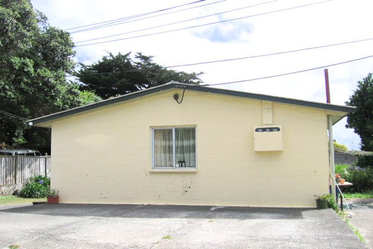 Photo of property in 31 Brixham Way, Newtown, Wellington, 6021