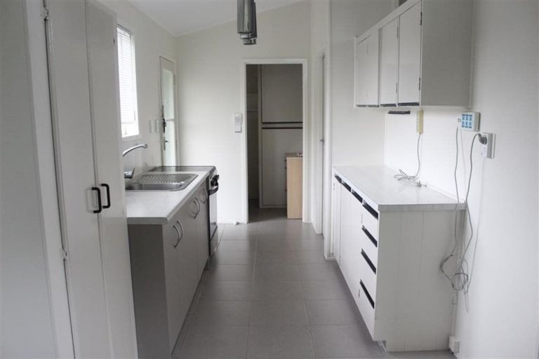 Photo of property in 17 Marybeth Place, Rosehill, Papakura, 2113