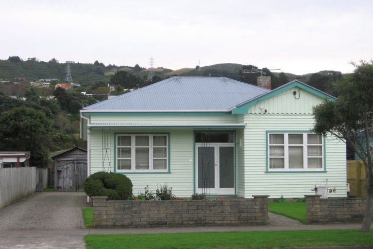 Photo of property in 11 Connolly Street, Boulcott, Lower Hutt, 5010