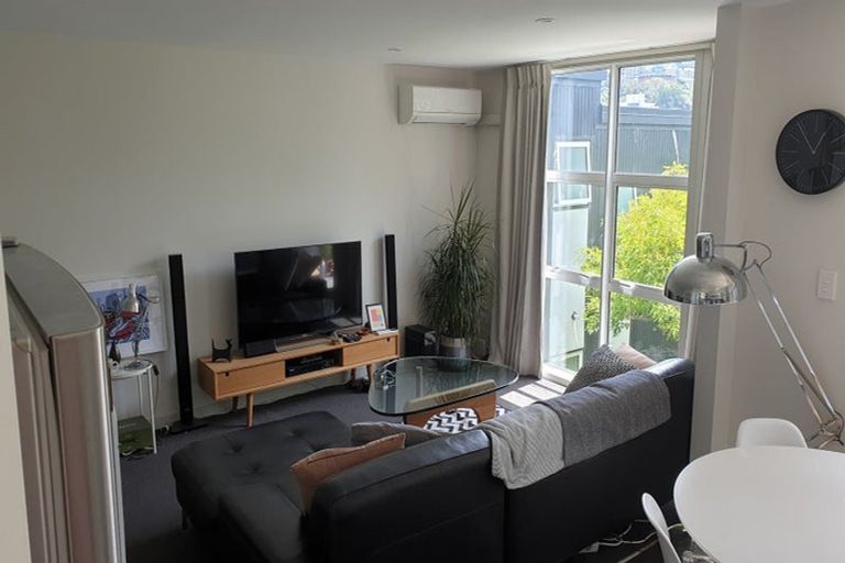 Photo of property in 46a Thompson Street, Mount Cook, Wellington, 6011