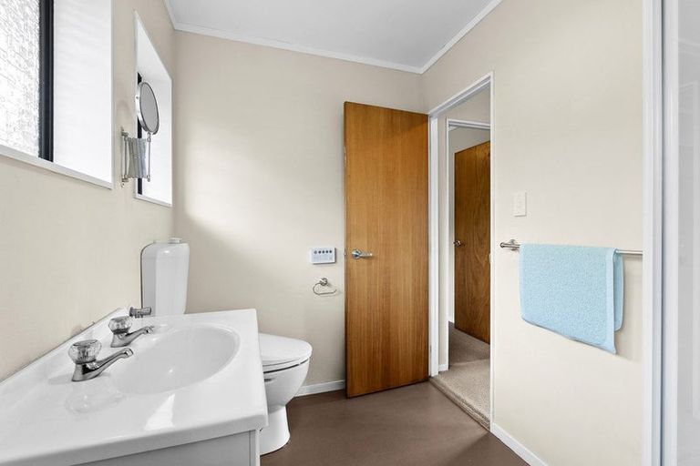 Photo of property in 33b Branch Road, Highlands Park, New Plymouth, 4312